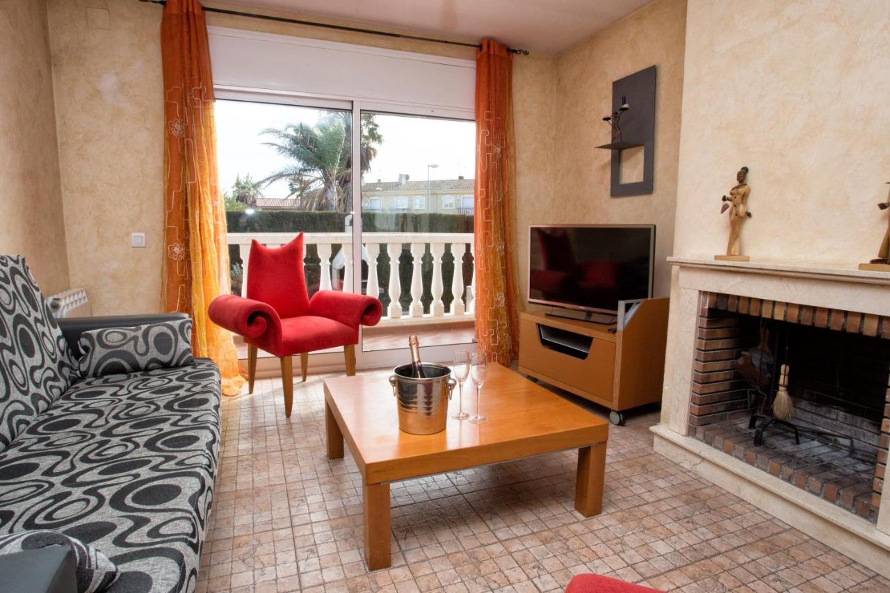 Villa Cambrils Costa Dorada Exterior photo